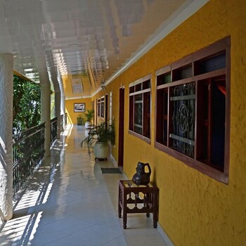Hotel-Img