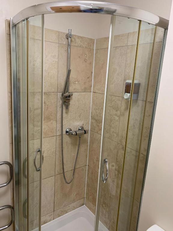 go2 gloucester hotel by oyo