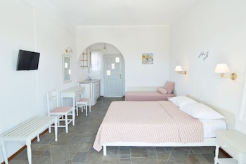 nostos studio