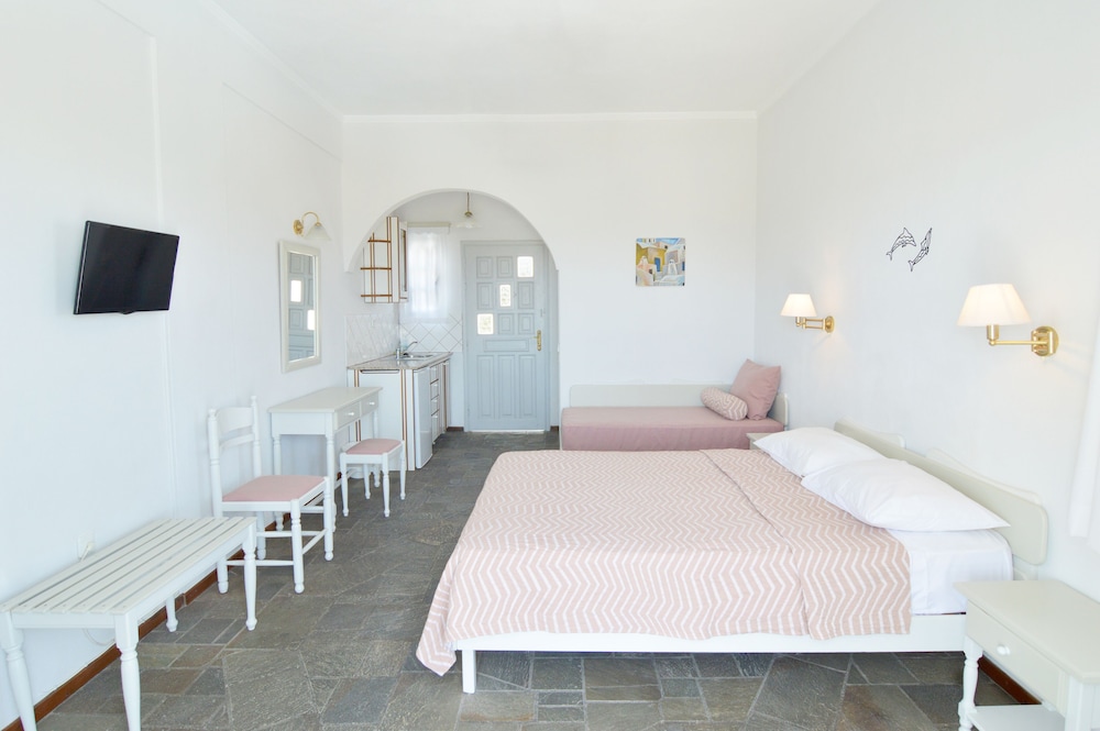 nostos studio