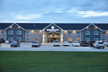 brookstone lodge and suites