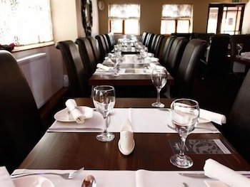 Ashiana Hotel,In Newark,3 star