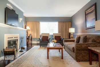 rosellen suites at stanley park