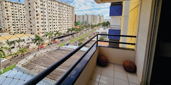 paradise flat residence