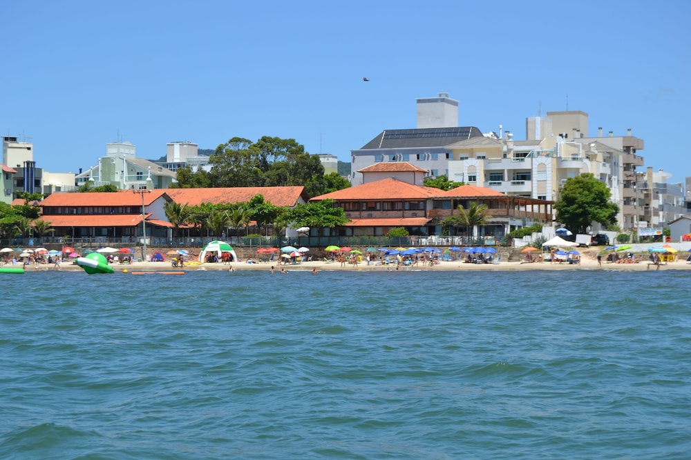pousada dos golfinhos