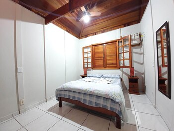 pousada canto do curio paraty