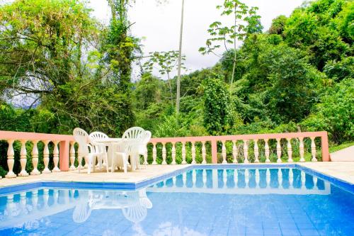 pousada canto do curio paraty