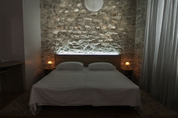 tifani luxury rooms