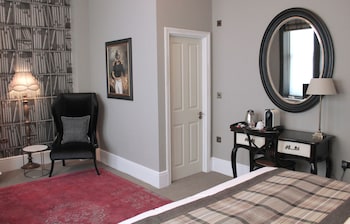 the one tun pub and rooms