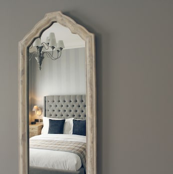 the one tun pub and rooms