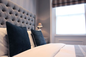 the one tun pub and rooms