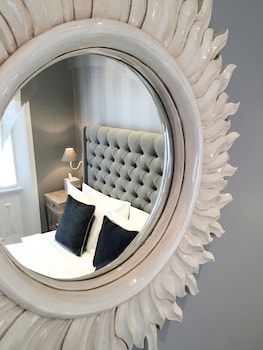 the one tun pub and rooms