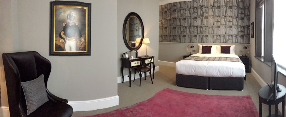 the one tun pub and rooms