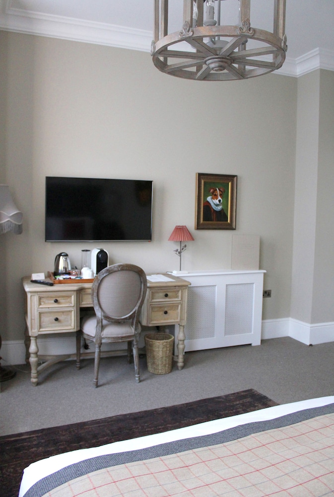 the one tun pub and rooms