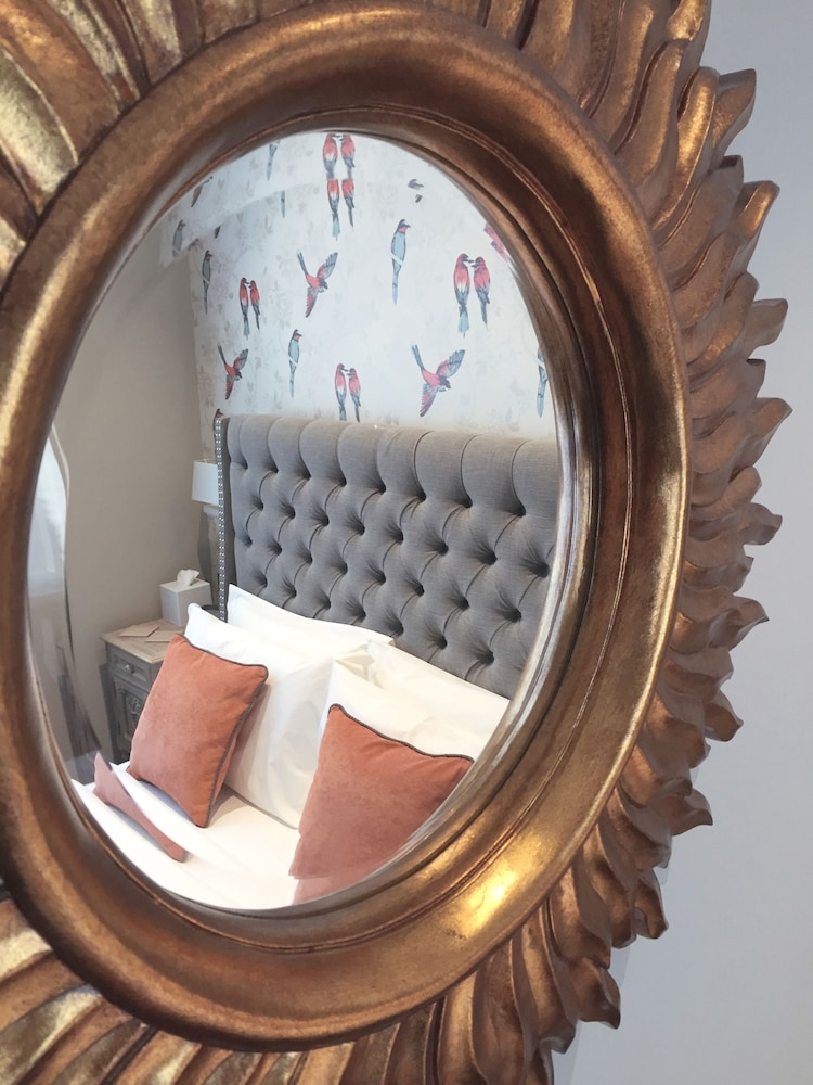 the one tun pub and rooms