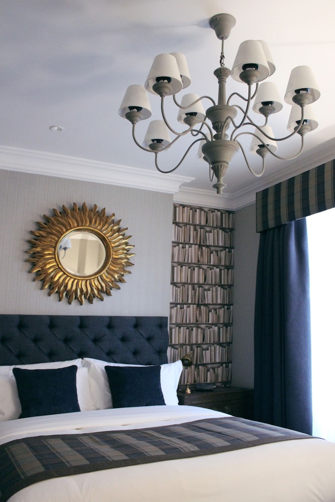 the one tun pub and rooms