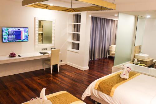 grand sokhalay hotel