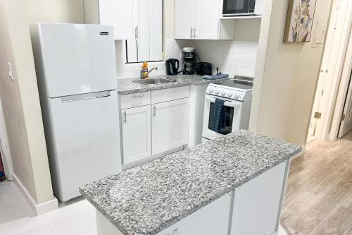 sunny isles apartments