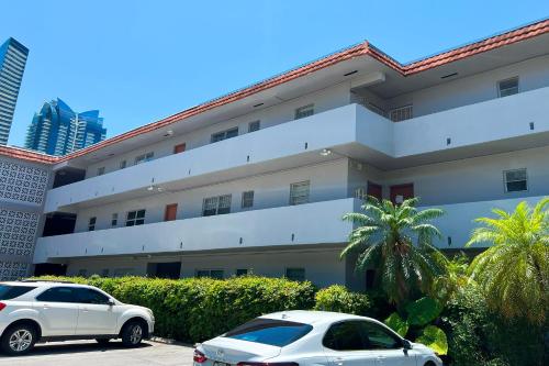 sunny isles apartments