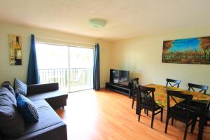 sunny isles apartments