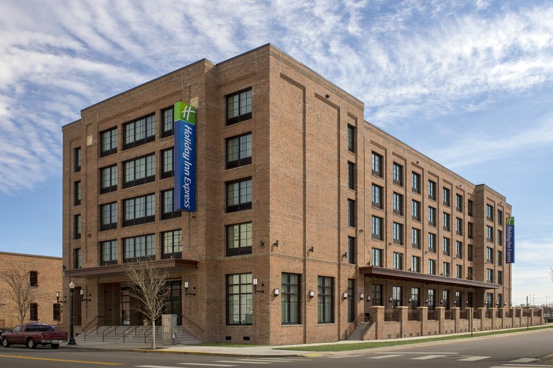 holiday inn express pensacola downtown by ihg