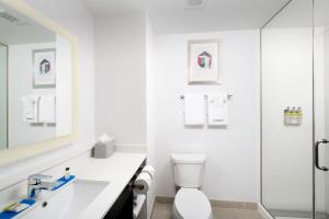 holiday inn express pensacola downtown by ihg