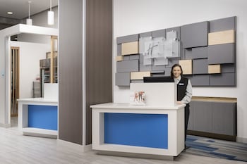 Holiday Inn Express Pensacola Downtown By Ihg,Pensacola Beach>>Pensacola,3 star