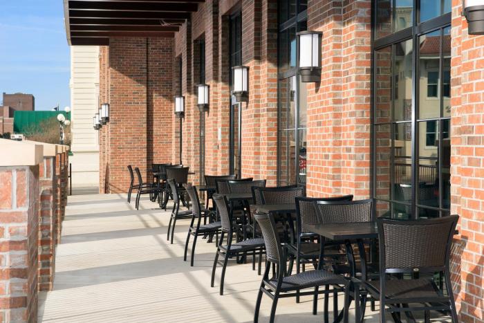 holiday inn express pensacola downtown by ihg