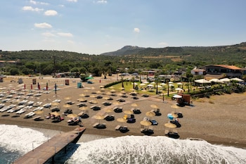 assos troy beach hotel