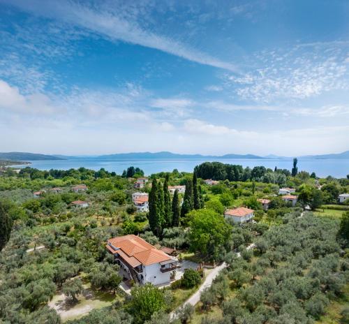 Vergonis Studios,Kala Nera>>Central Greece,2 star