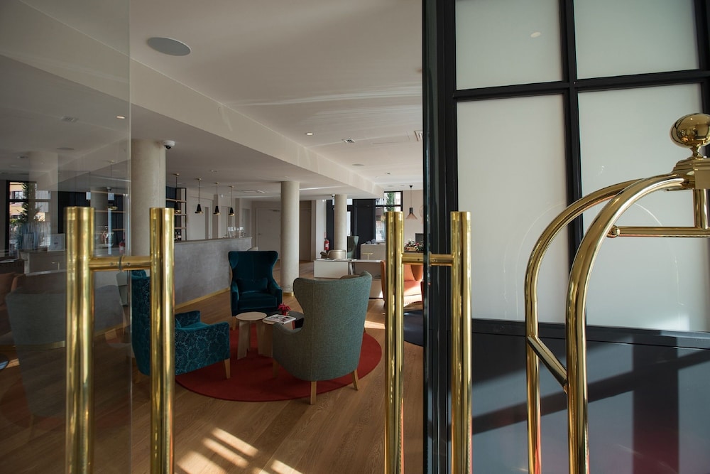 james boutique hotel