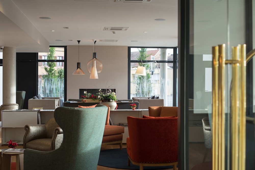 james boutique hotel