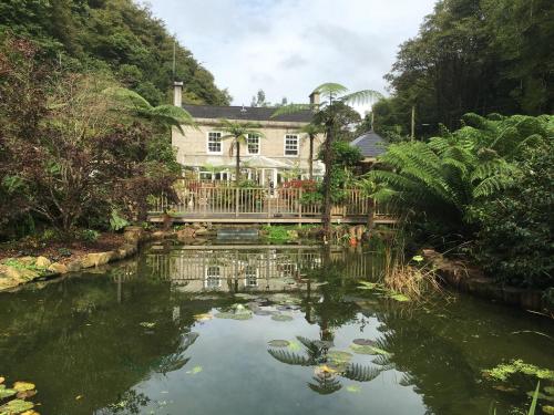 the waterwheel inn