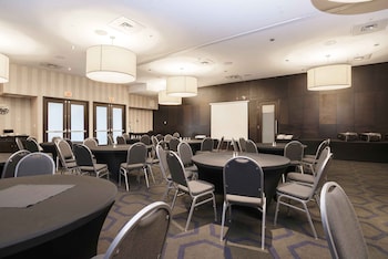 sandman signature prince george hotel