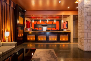 sandman suites vancouver on davie