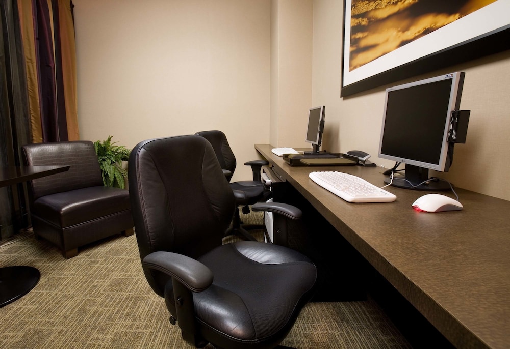 sandman suites vancouver on davie