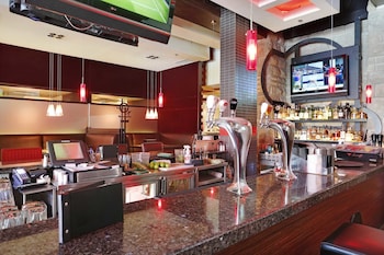 sandman suites vancouver on davie