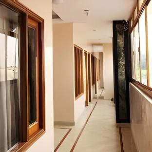 hotel siddharth residency