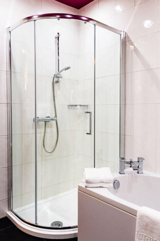 The Bull At Foolow,Bradwell>>Ashbourne,4 star