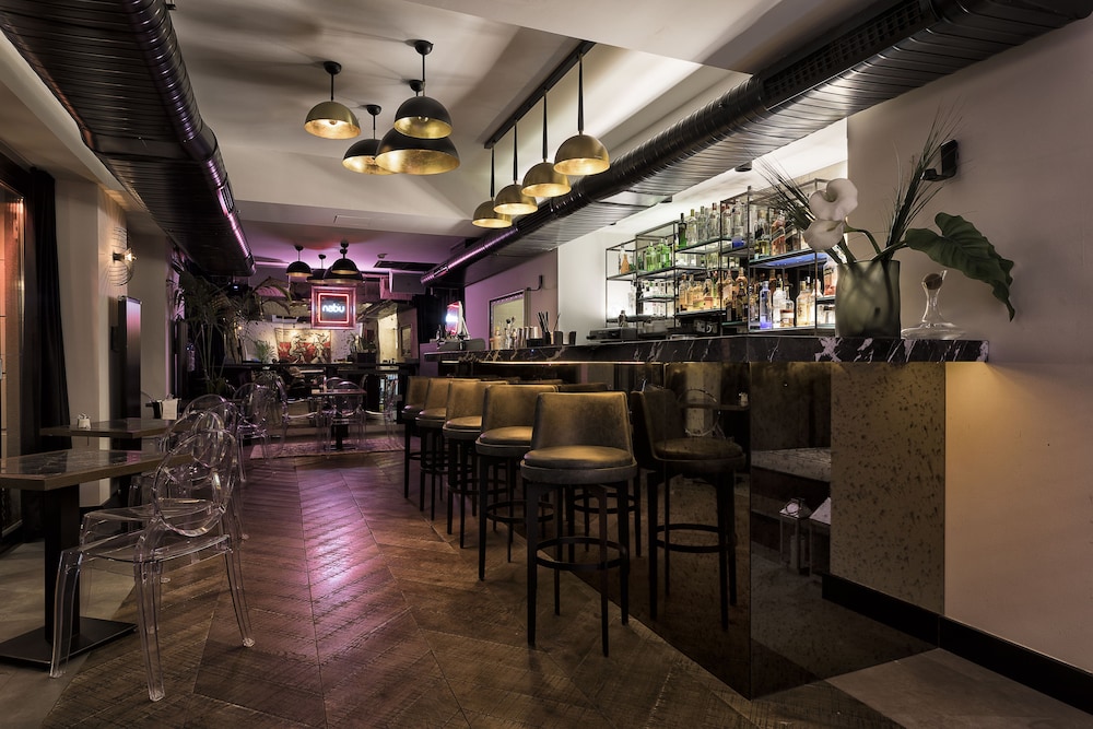 nabu hotel
