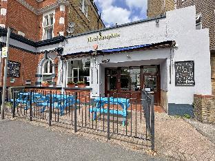 royal hotel sheerness