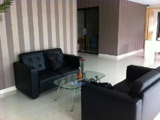 j residence guest house ciumbuleuit