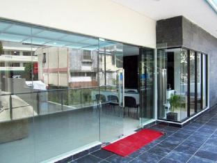 j residence guest house ciumbuleuit