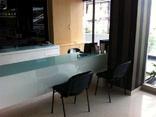 j residence guest house ciumbuleuit