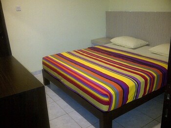 Holiday Beach Inn,West Java>>Pangandaran,3 star
