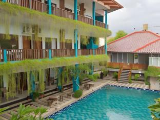 Holiday Beach Inn,West Java>>Pangandaran,3 star