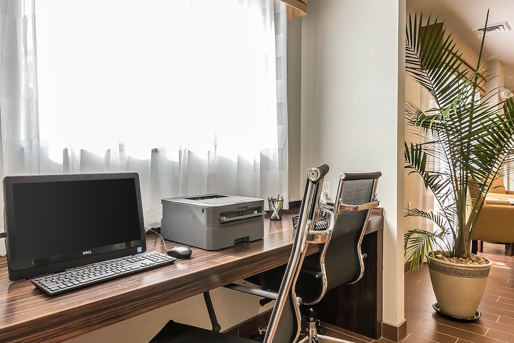 sleep inn and suites ofallon mo technology drive