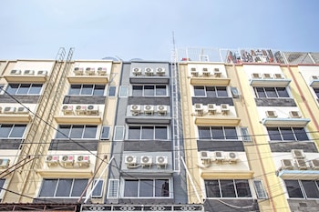 reddoorz mangga besar 2