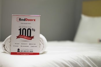 reddoorz mangga besar 2