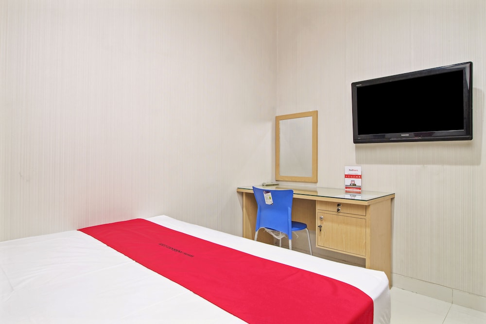 reddoorz mangga besar 2